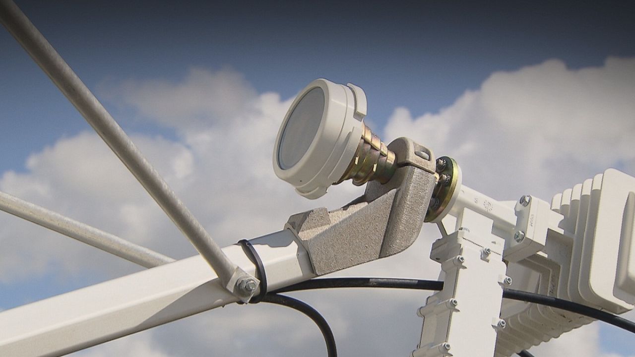 50 Jahre TV per Satellit 50 Jahre TV per Satellit