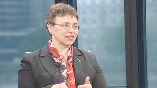Ministra da Saúde diz que a corrupção continua Ministra da Saúde diz que a corrupção continua