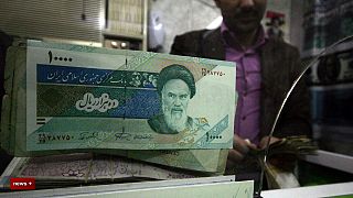 إيران تشهد أضخم أزمة اقتصادية بسبب العقوبات الدولية