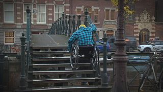 Города ЕС адаптируются к нуждам инвалидов