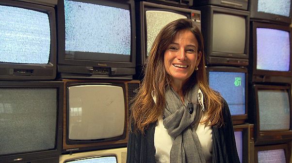 Em Itália, os velhos televisores vão para o chão Em Itália, os velhos televisores vão para o chão