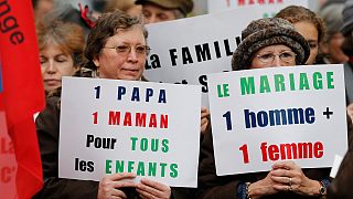 Французы спорят о будущем семьи