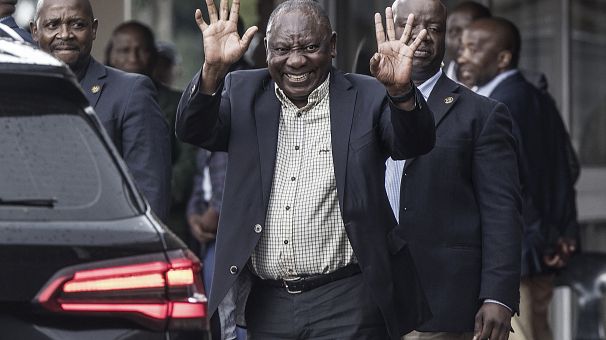 South Africa: Ramaphosa arrives at ANC emergency meeting that could seal his fate