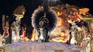 گزارشی از کارناوال رقص سامبا در برزیل