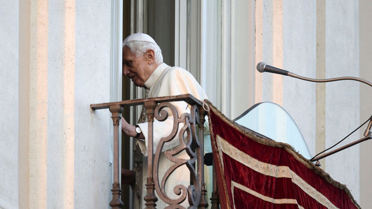 Σήμα κινδύνου ή αλλαγής η παραίτηση του Πάπα;