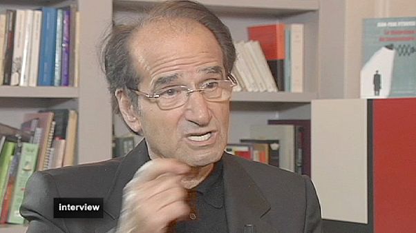 Fitoussi: Euro'nun kurtulması için Avrupa Birliği değişmeli Fitoussi: Euro'nun kurtulması için Avrupa Birliği değişmeli
