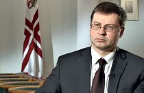 Β. Ντομπρόβσκις: «Όχι στις μακροχρόνιες πολιτικές λιτότητας»
