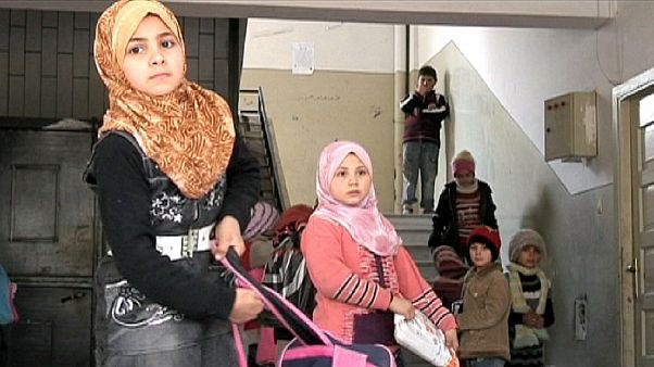 شرایط جنگی و ادامه تحصیل کودکان در سوریه شرایط جنگی و ادامه تحصیل کودکان در سوریه