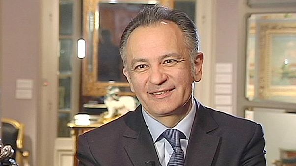 واکنش بازار جهانی آثار هنری به بحرانهای اقتصادی موجود واکنش بازار جهانی آثار هنری به بحرانهای اقتصادی موجود