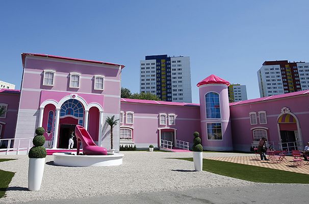 maison de luxe de barbie