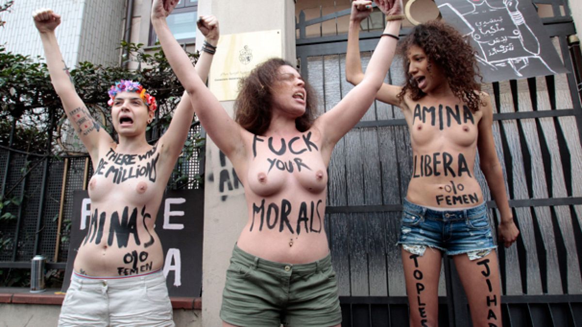 Facebook fires Femen for 'promoting prostitution'