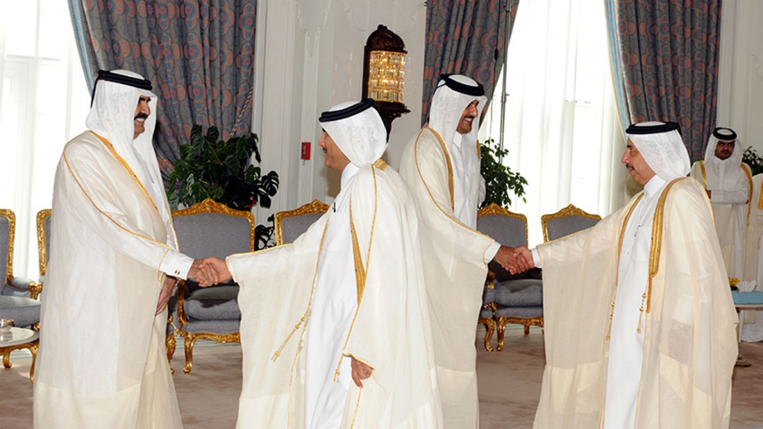 Qatar : "nouveau style" pour le nouveau gouvernement