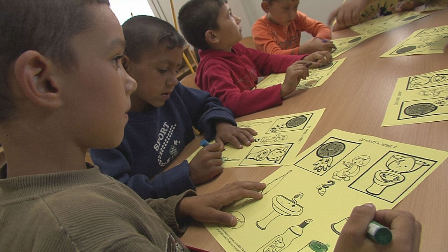 Intégrer les Roms via l'éducation