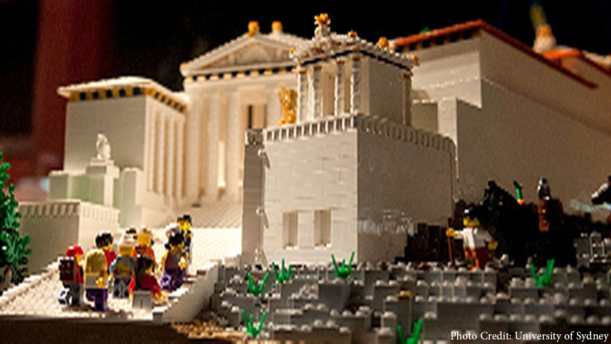 Μια Ακρόπολη χτισμένη με 120.000 Lego!!!