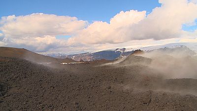 Iceland mans its volcano front line Iceland mans its volcano front line