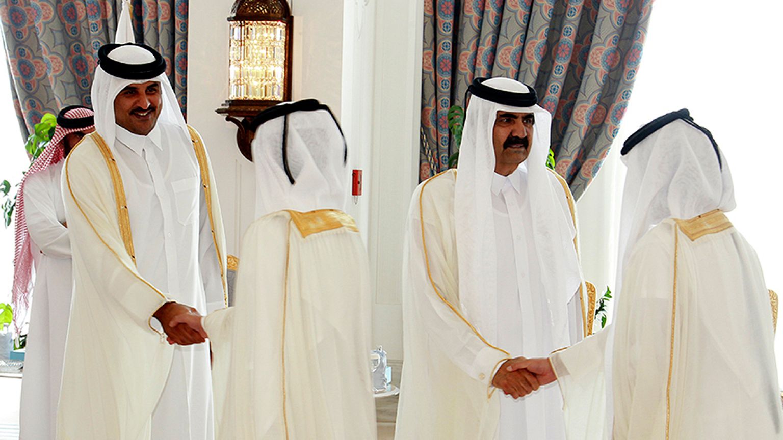 دور الدوحة يتراجع لصالح الرياض في الشرق الاوسط (زاوية)