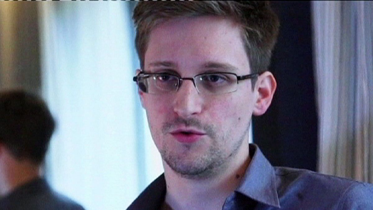 Snowden va demander l'asile politique à la Russie