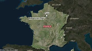 Seven dead in French train derailment - interior minister