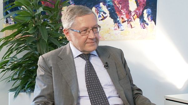ESM-Direktor Regling: Wir können auch ein großes Land retten ESM-Direktor Regling: Wir können auch ein großes Land retten