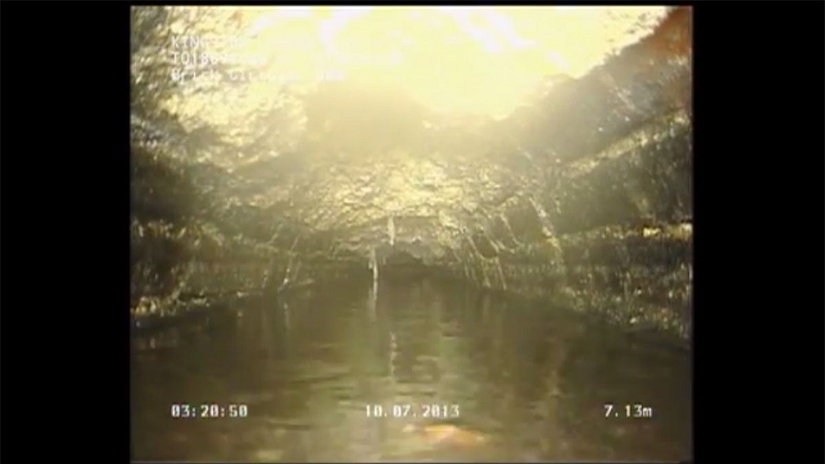 Un amas de gras de 15 tonnes découvert dans les égouts à Londres