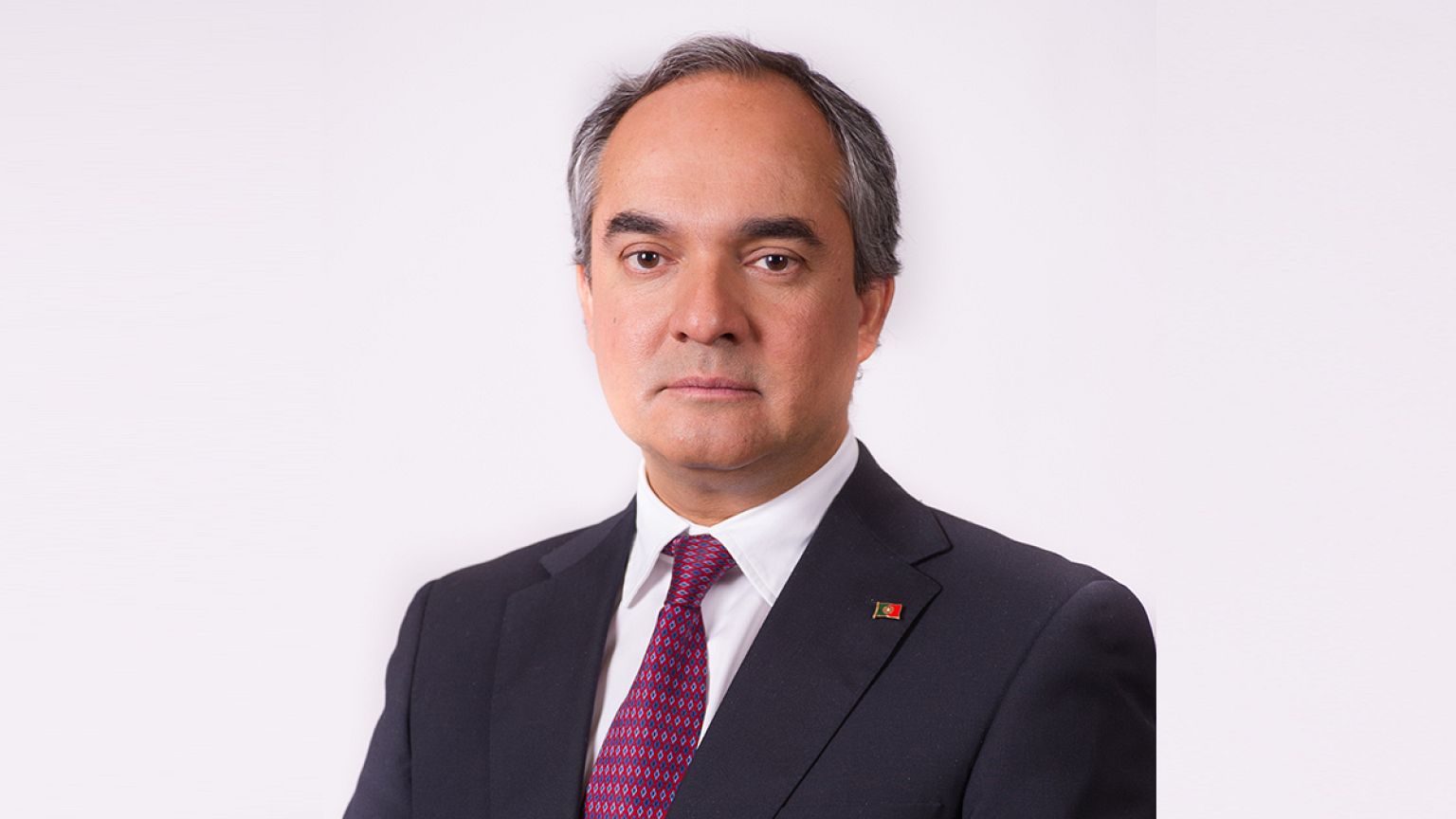 Portugal: Joaquim Pais Jorge não resistiu ao "lado podre da política"