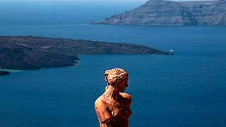 Greece: Santorini island in darkness after power station blaze