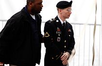 Manning: Herói da opinião pública e do jornalismo de investigação forçado a declaração de arrependimento