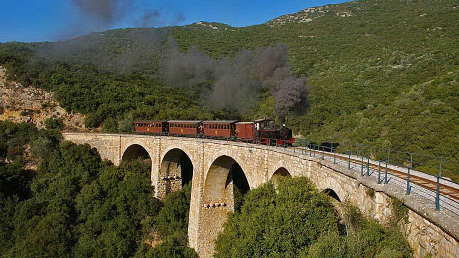Νυχτερινή βόλτα ετοιμάζεται να κάνει ο... «Μουτζούρης»