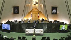 سه یار روحانی از حضور در پاستور بازماندند