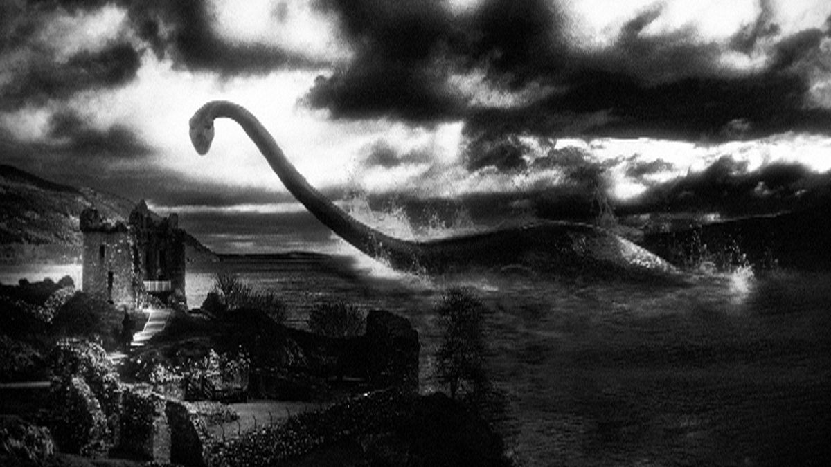 Rétromachine : le monstre du Loch Ness fait des siennes