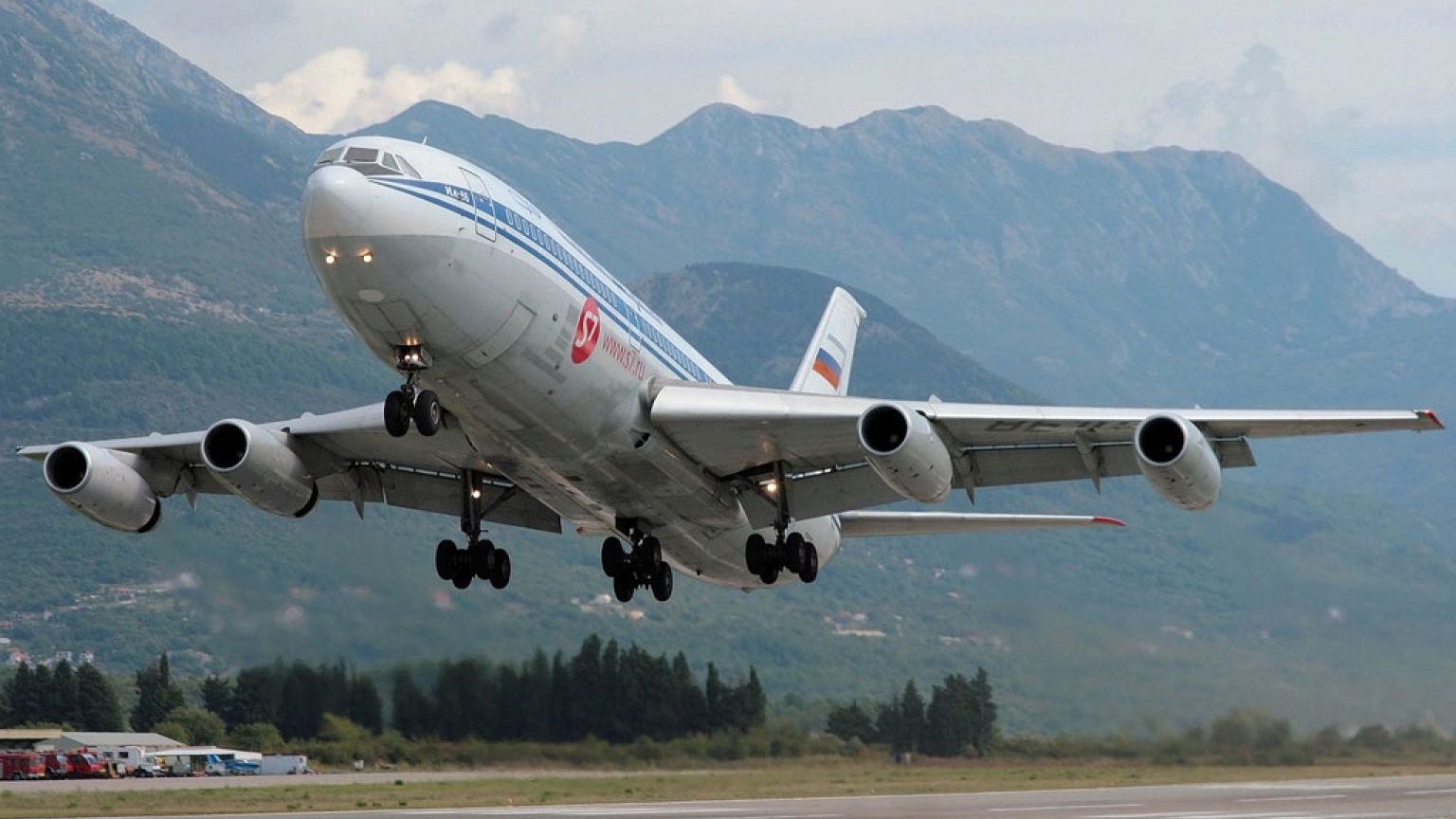 Scientists discover gene that could start the clock ticking towards a cure for jet-lag