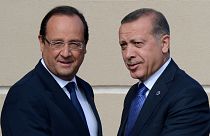 Erdoğan G-20 Zirvesi'nde Hollande ile görüştü