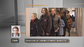 هل إعانات البطالة تخضع للضرائب في الخارج؟