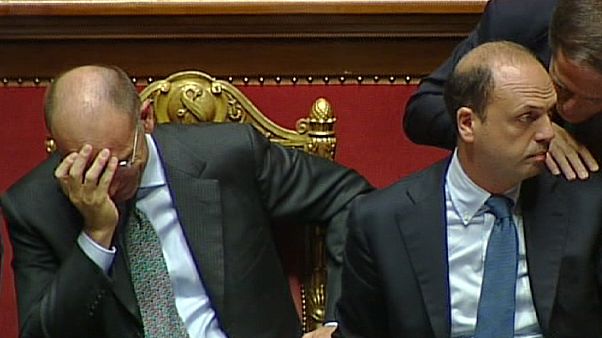 Revolte gegen Berlusconi in seiner eigenen Partei Revolte gegen Berlusconi in seiner eigenen Partei
