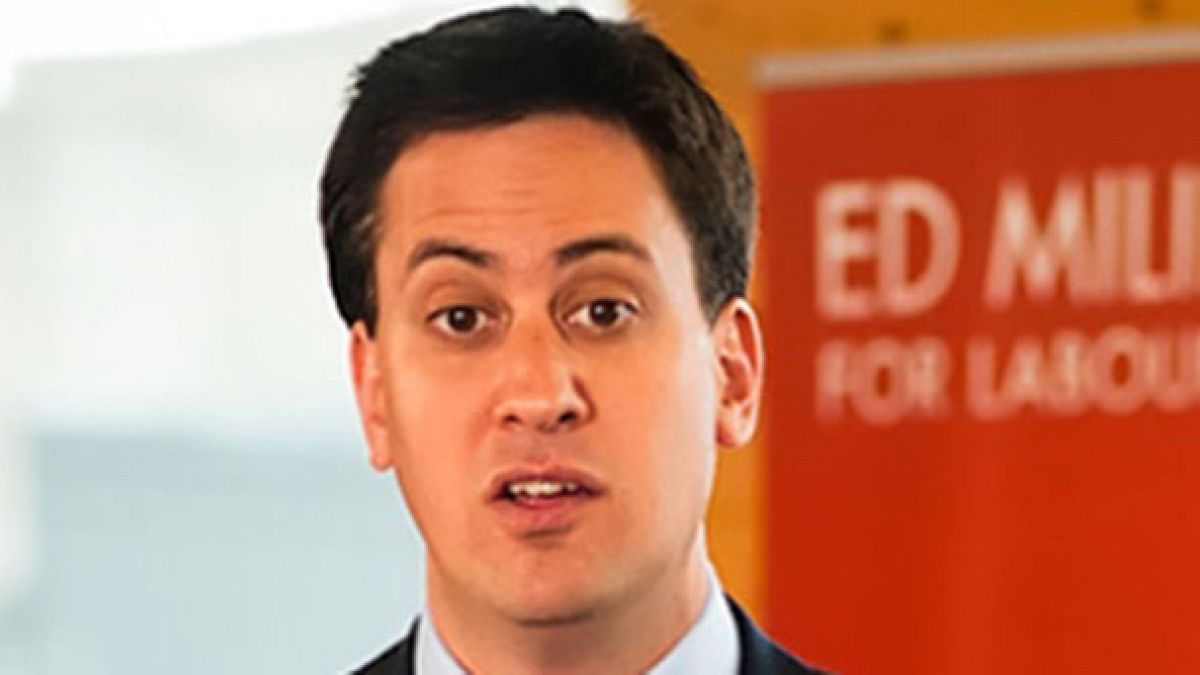 UK opposition leader Ed Milliband calls for Daily Mail to examine its culture