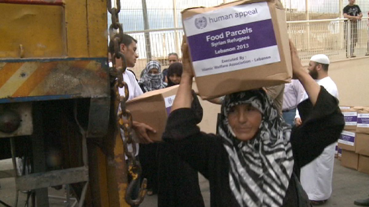 Refugiados: alimentos empacotados e sonhos sírios congelados