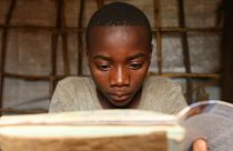 Kongolu mülteci çocukların tek umudu eğitim