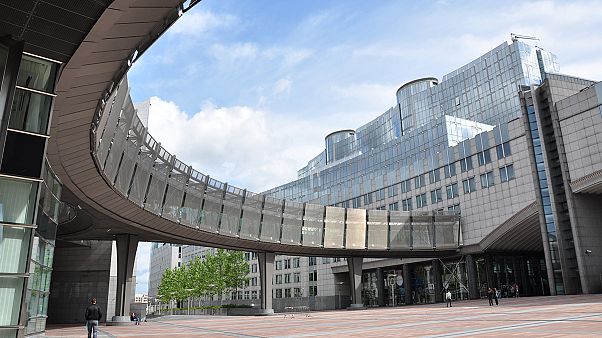 Is the EU grass still greener? Young journalists reflect on the state of Europe Is the EU grass still greener? Young journalists reflect on the state of Europe