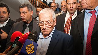شل المباحثات بين الحكومة والمعارضة في تونس حيث تتفاقم الازمة