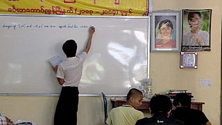 Transition démocratique en Birmanie