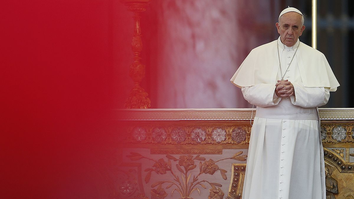 El Papa Franciso denuncia el sistema económico y pide "coraje" a la Iglesia