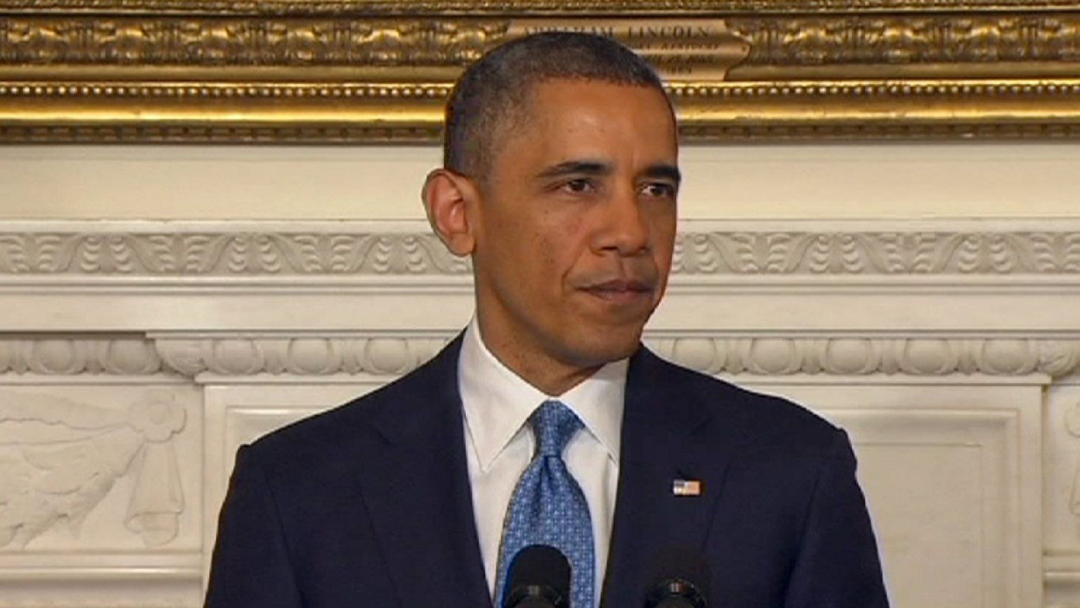 Obama csak dadogni tudott, úgy belefojtották a szót