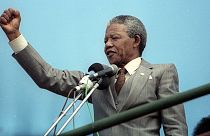Mandela y el hombre que le liberó en la sombra, la foto que nunca se hizo