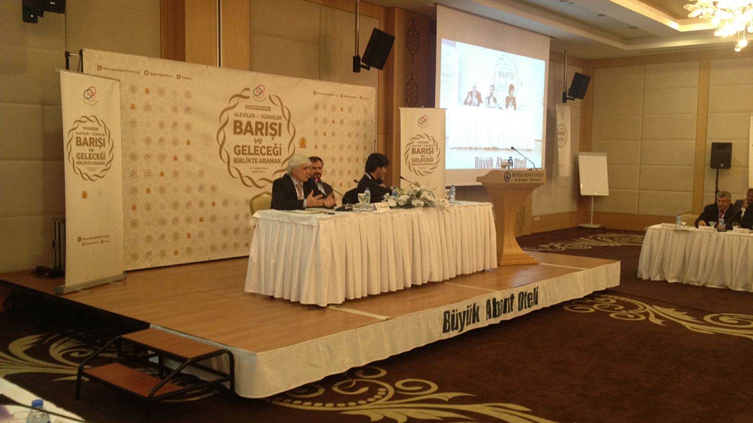 Aleviler Sünniler barışı ve geleceği birlikte arıyor