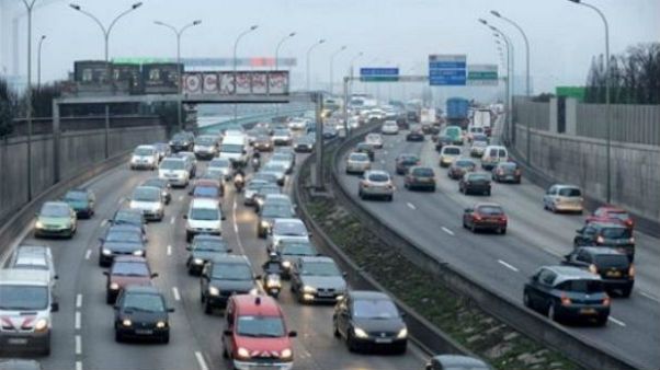 Parigi riduce la velocità massima del "périphérique" Parigi riduce la velocità massima del "périphérique"