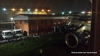 Αεροσκάφος της British Airways χτύπησε σε κτίριο του αεροδρομίου στο Γιοχάνεσμπουργκ