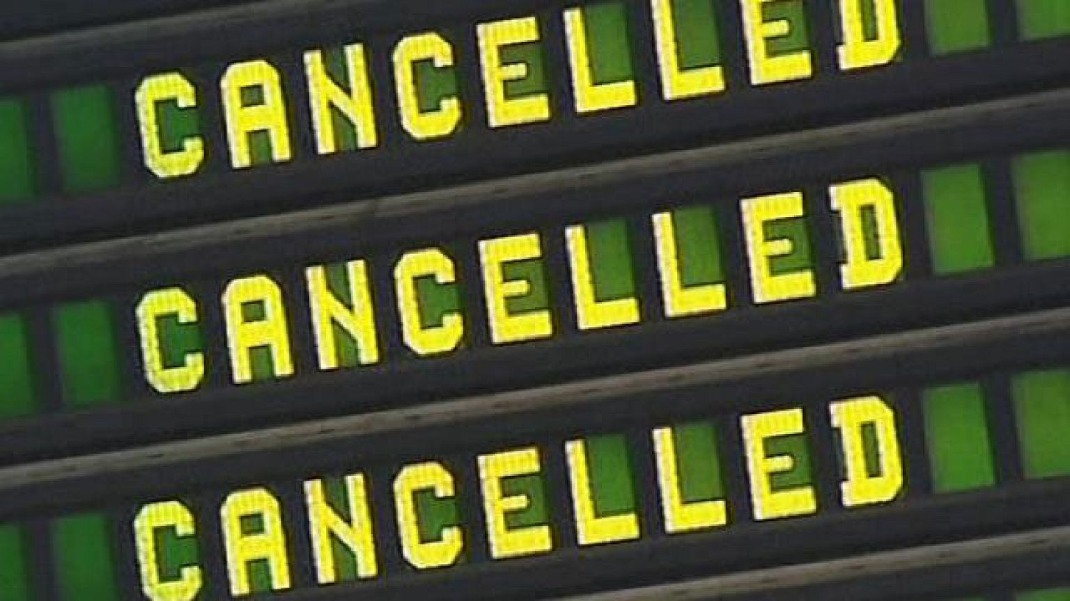 Un OVNI interfiere en los vuelos del aeropuerto alemán de Bremen