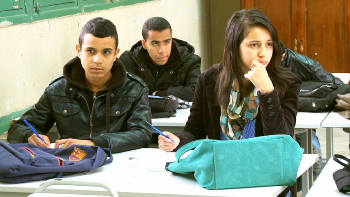 Tunisia: a tre anni dalla rivoluzione il sistema scolastico peggiora