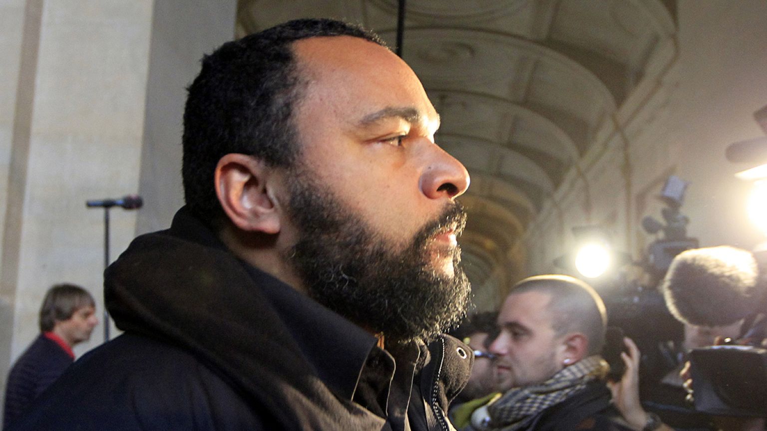 Comment Dieudonné a-t-il pu sombrer dans l'antisémitisme ?