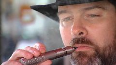 Cigarrillo electrónico: ¿un medicamento o un producto de consumo?